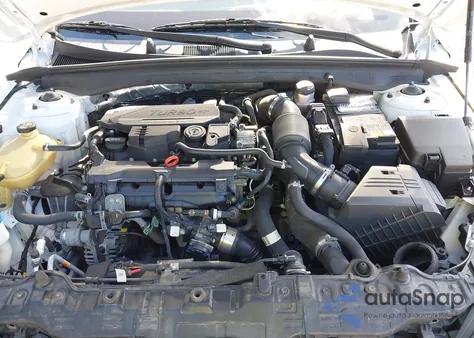 2021 Kia K5 Gt-Line z USA, uszkodzony, nr VIN 5XXG64J22MG053436